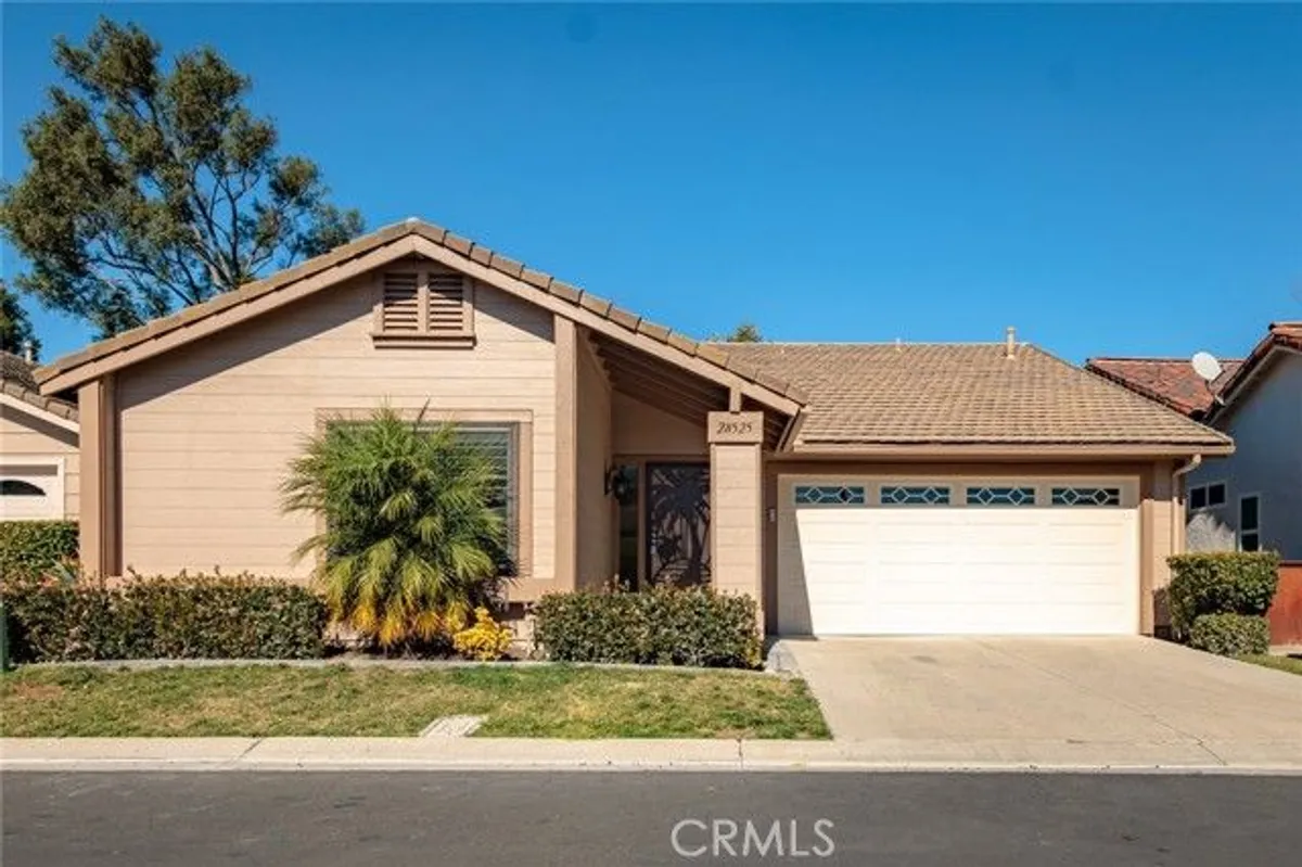 Property Slideshow image 1 of 43 | 28525 barbosa, Mission Viejo, CA, 92692
