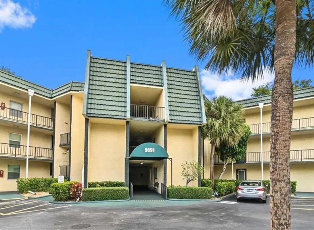 Property Slideshow image 1 of 21 | 9091 lime bay blvd apt 109, Tamarac, FL, 33321