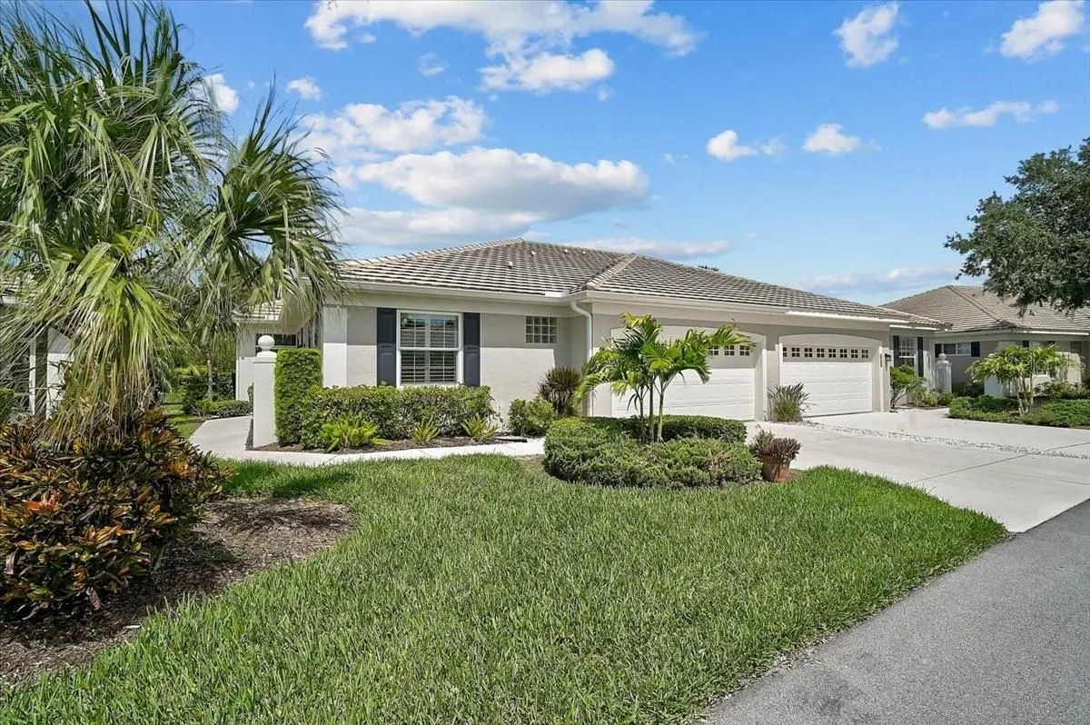 Property Slideshow image 1 of 45 | 1631 monarch dr 1631, Venice, FL, 34293