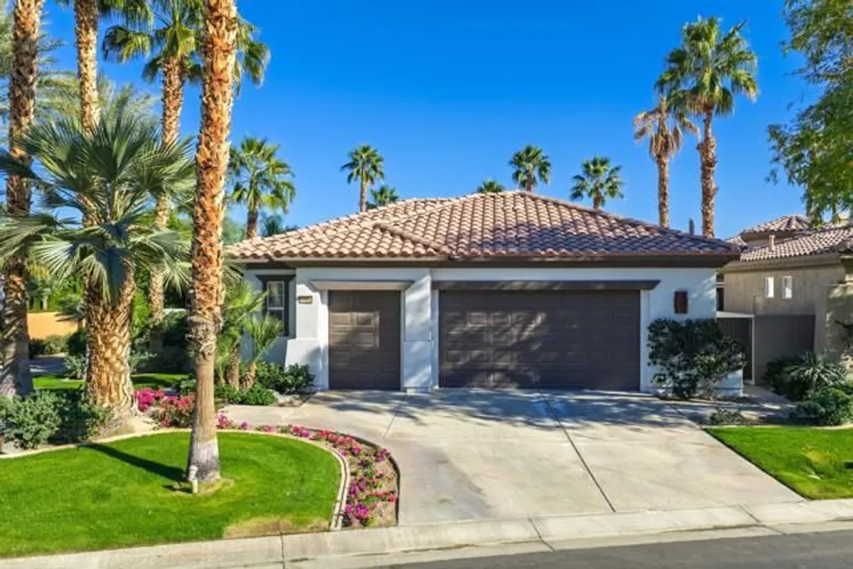 Property Slideshow image 1 of 40 | 57450 black diamond, La Quinta, CA, 92253