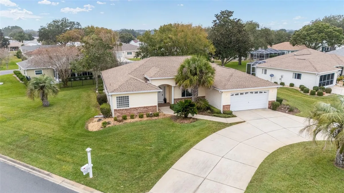 Property Slideshow image 1 of 63 | 13766 se 89th ave, Summerfield, FL, 34491