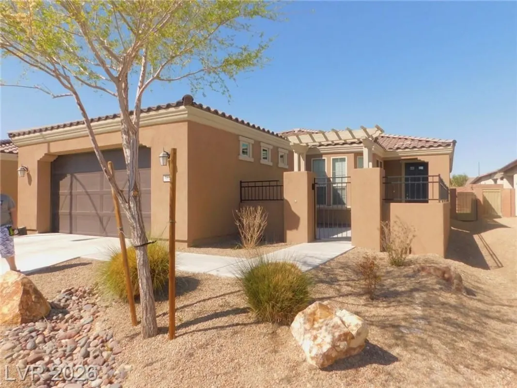 Property Slideshow image 1 of 69 | 5641 keystone crest st, North Las Vegas, NV, 89081