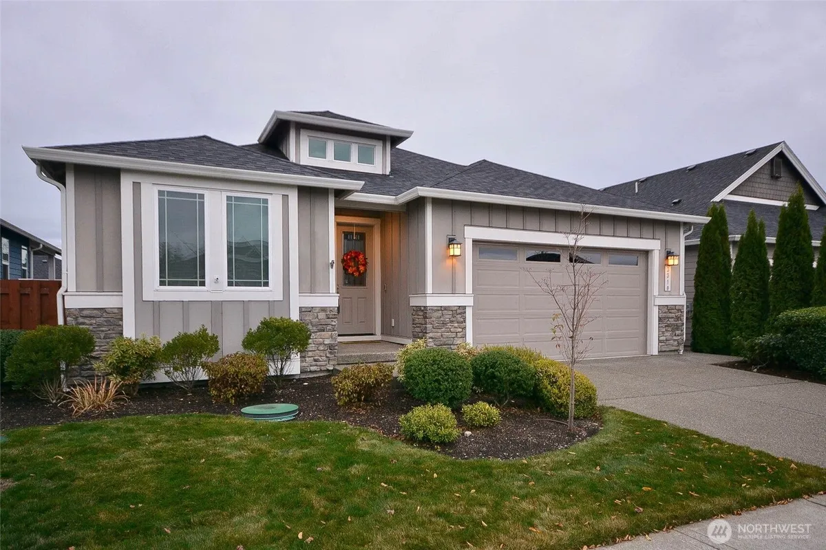 Property Slideshow image 1 of 40 | 3310 okanogan ct, Lacey, WA, 98513