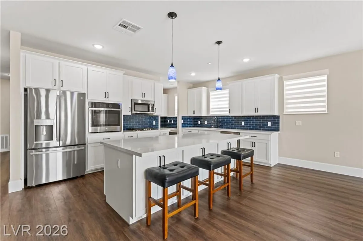Property Slideshow image 1 of 48 | 2555 hampton rd 11210, Henderson, NV, 89052