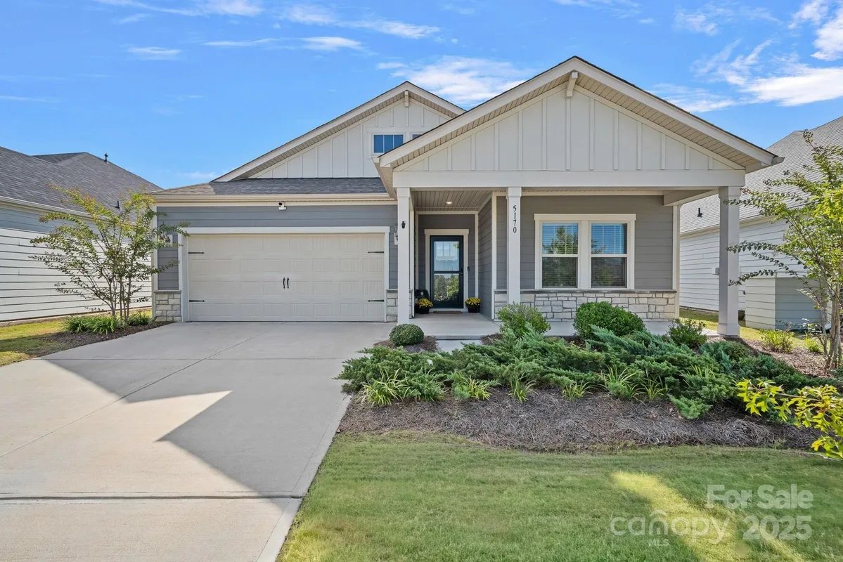 Property Slideshow image 1 of 33 | 5170 turtle creek dr, Denver, NC, 28037