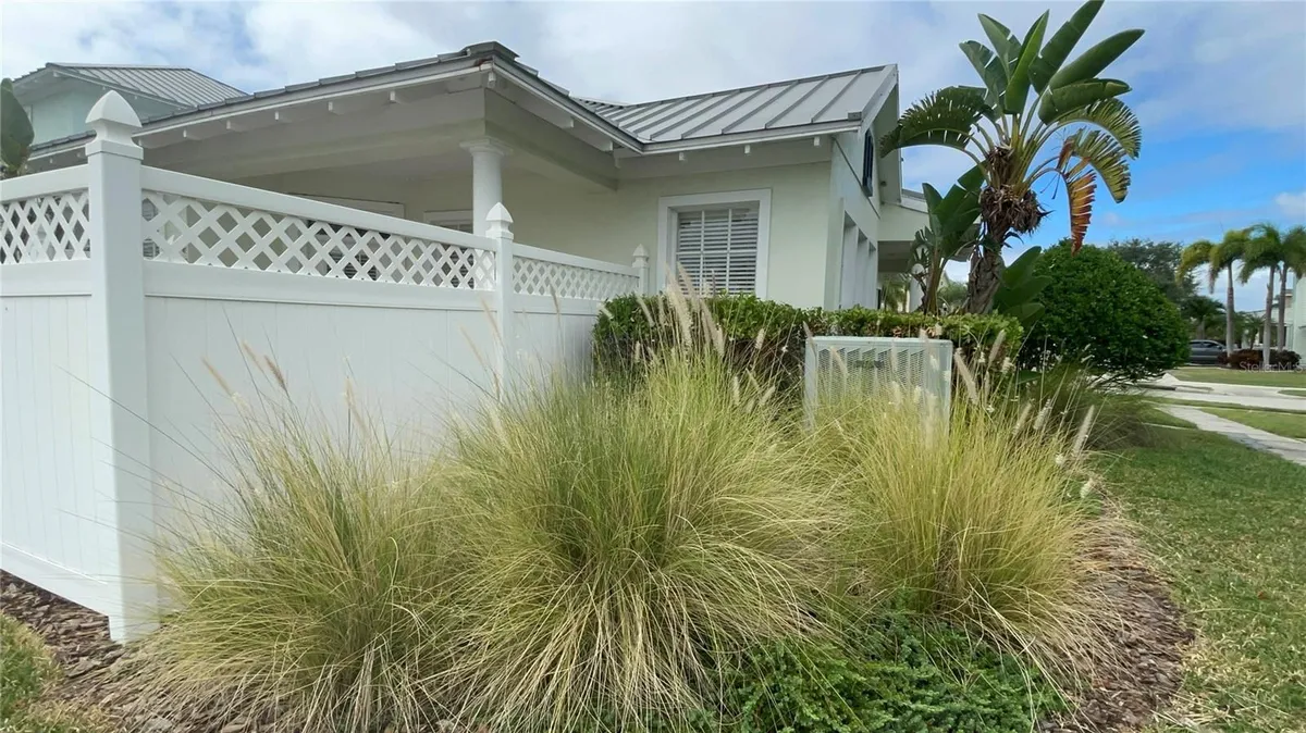 Property Slideshow image 1 of 1 | 320 ibisview ln, Apollo Beach, FL, 33572