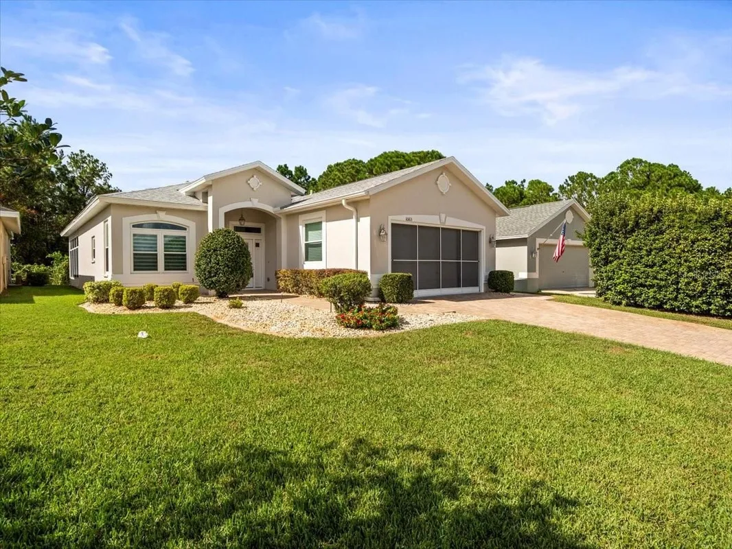 Property Slideshow image 1 of 55 | 10163 holly berry dr, Weeki Wachee, FL, 34613