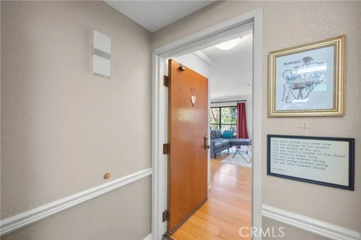 Property Slideshow image 1 of 45 | 13650 del monte 3a, Seal Beach, CA, 90740