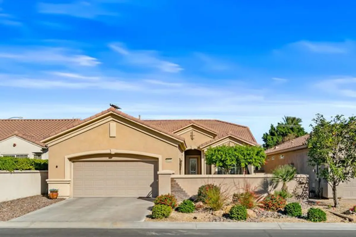 Property Slideshow image 1 of 59 | 80556 hoylake dr, Indio, CA, 92201