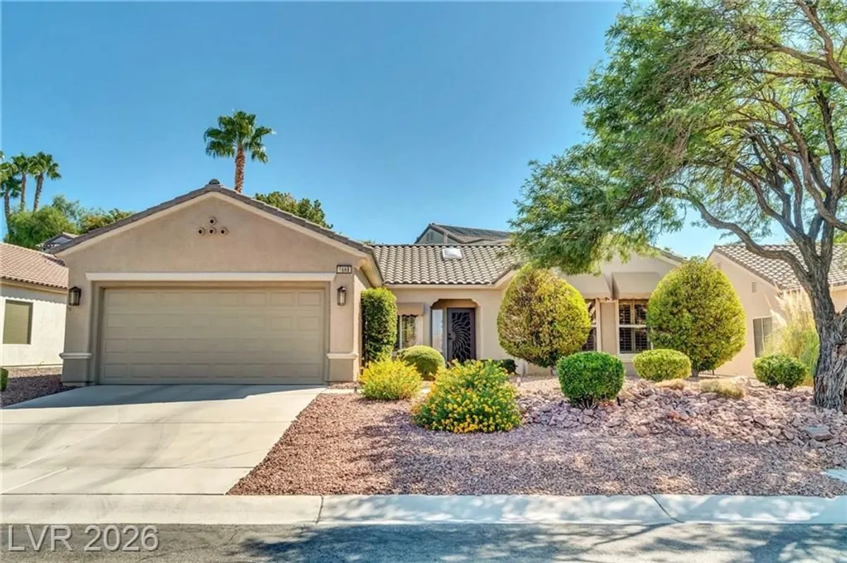 Property Slideshow image 1 of 33 | 1668 sebring hills dr, Henderson, NV, 89052