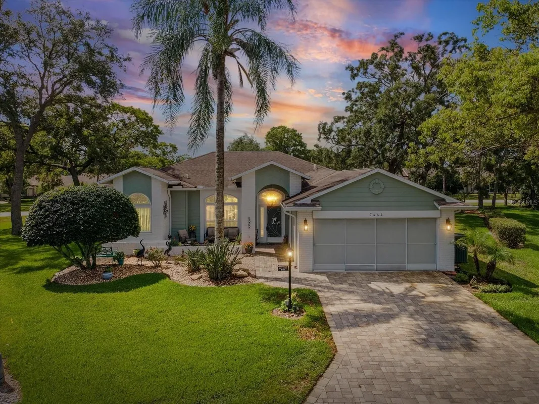 Property Slideshow image 1 of 78 | 7444 breakers ct, Spring Hill, FL, 34606