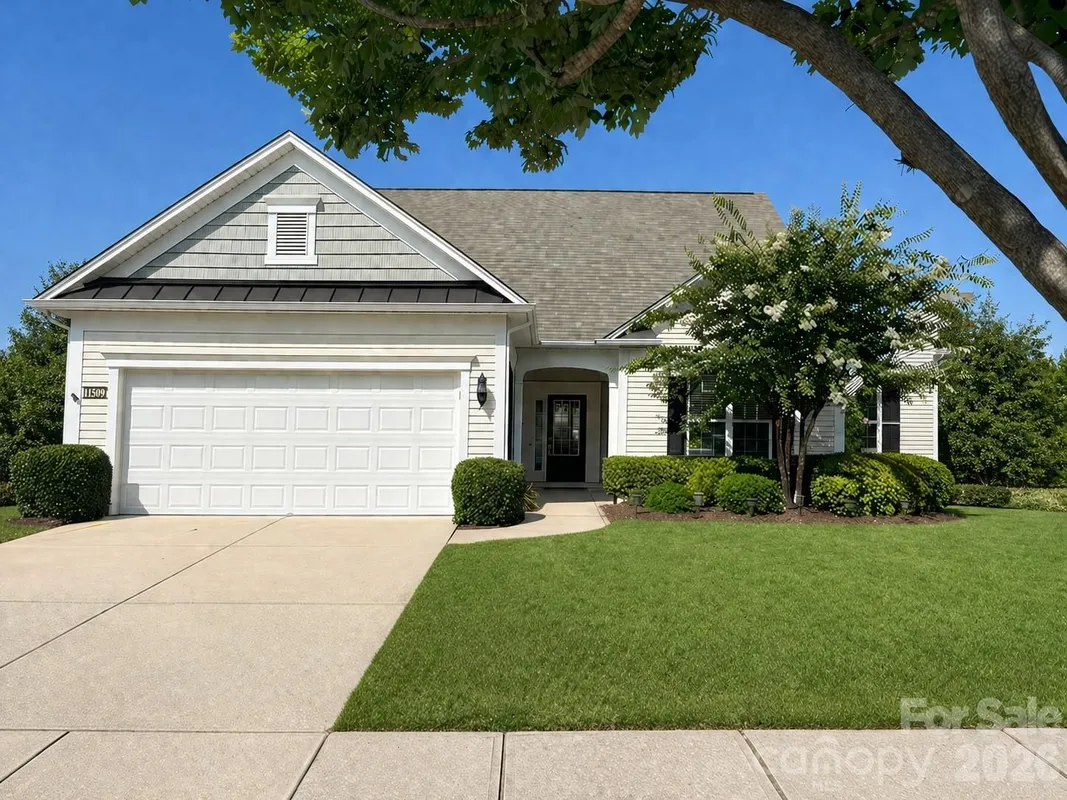 Property Slideshow image 1 of 1 | 1040 mesa verde dr, Fort Mill, SC, 29707