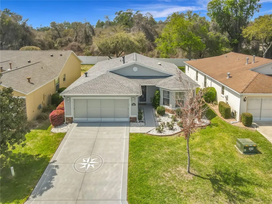 Property Slideshow image 1 of 28 | 15867 sw 13th cir, Ocala, FL, 34473