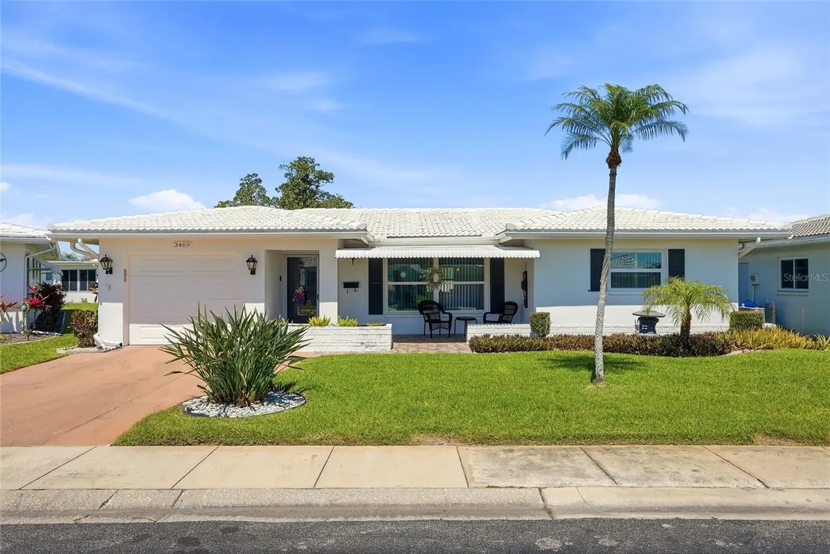 Property Slideshow image 1 of 33 | 3469 100th ave 4, Pinellas Park, FL, 33782