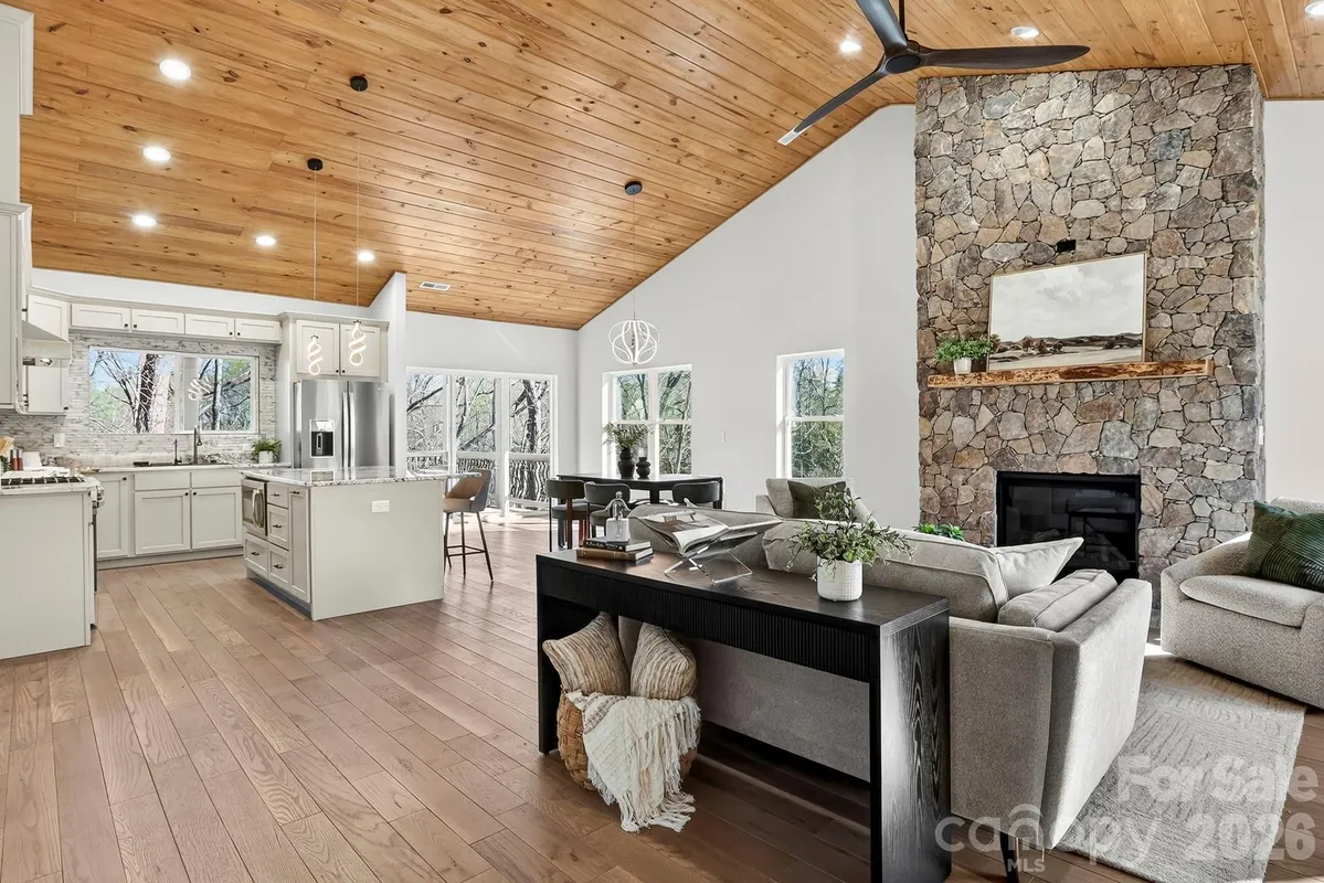 Property Slideshow image 1 of 37 | 162 preserve ct, Hendersonville, NC, 28791