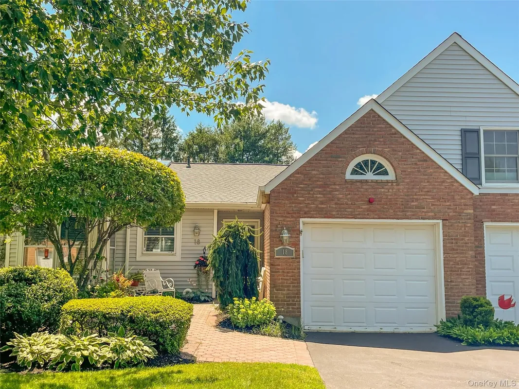 Property Slideshow image 1 of 3 | 18 chippendale dr, Brookhaven, NY, 11766