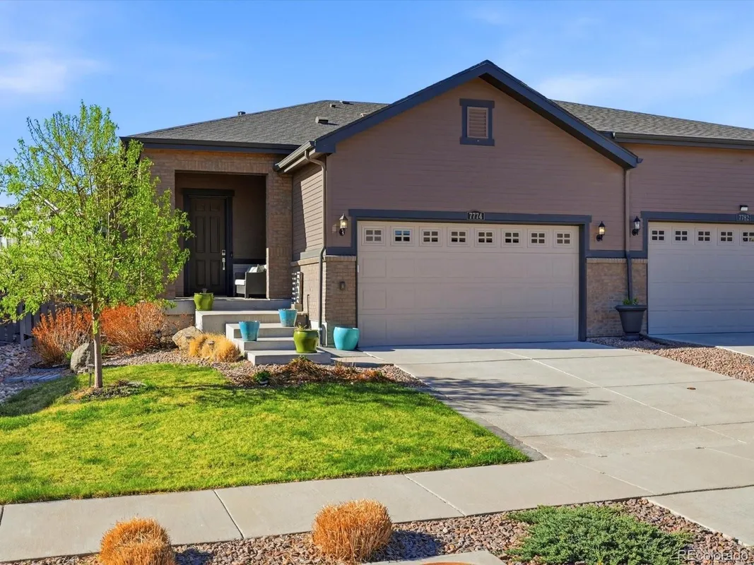 Property Slideshow image 1 of 41 | 7774 plateau creek ln, Littleton, CO, 80125