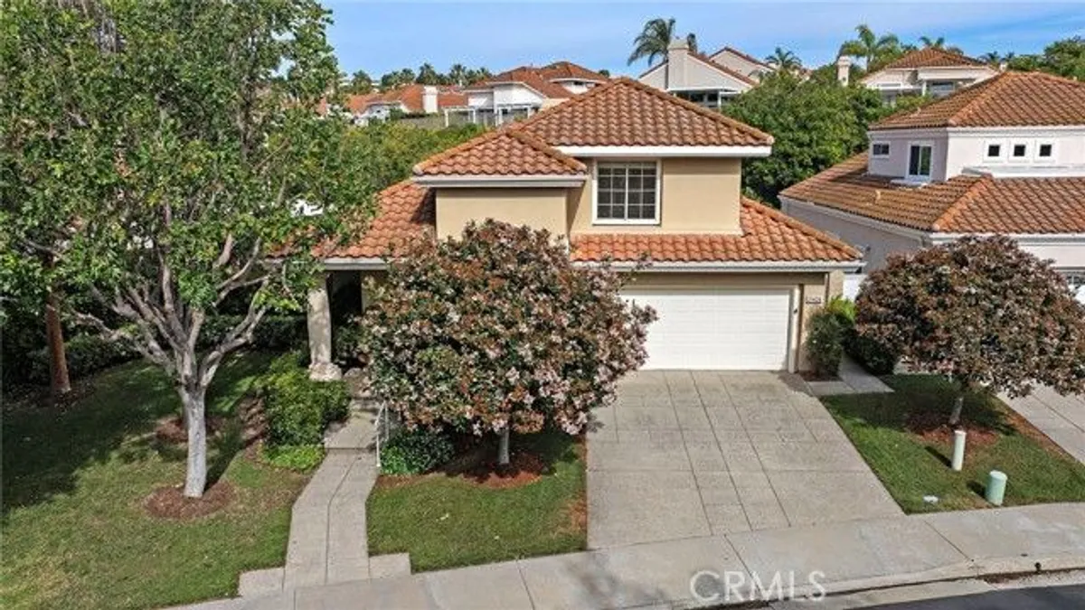 Property Slideshow image 1 of 51 | 21424 medina, Mission Viejo, CA, 92692