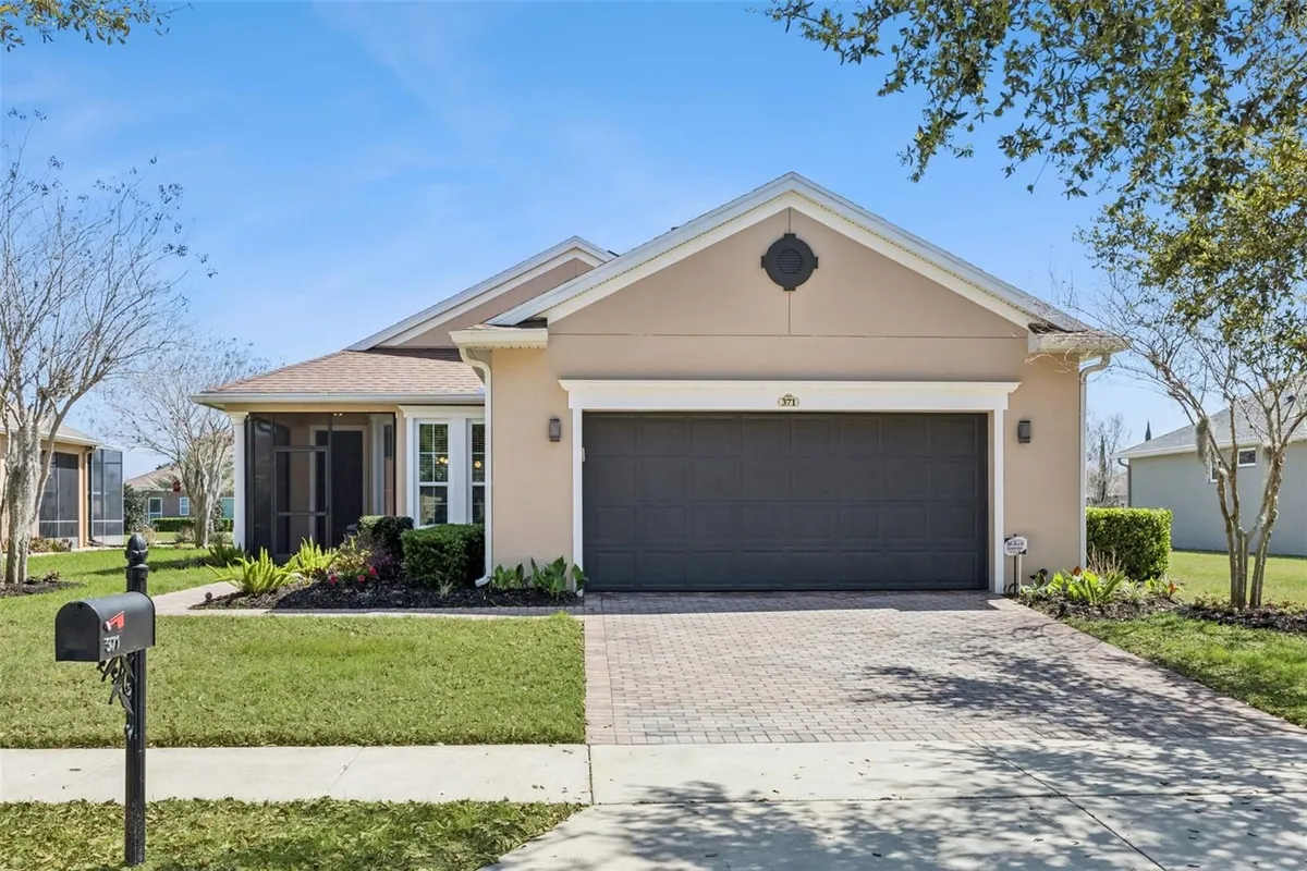 Property Slideshow image 1 of 45 | 371 salt marsh ln, Groveland, FL, 34736