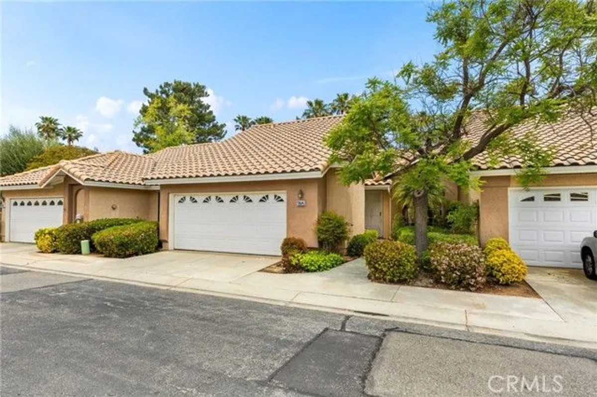 Property Slideshow image 1 of 29 | 672 la quinta dr, Banning, CA, 92220