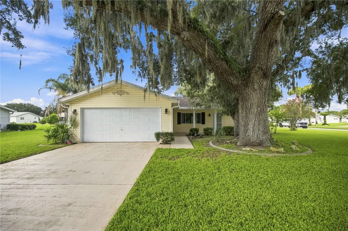 Property Slideshow image 1 of 32 | 10298 se 176th st, Summerfield, FL, 34491