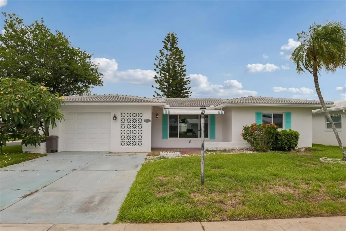 Property Slideshow image 1 of 22 | 3549 98th ave, Pinellas Park, FL, 33782