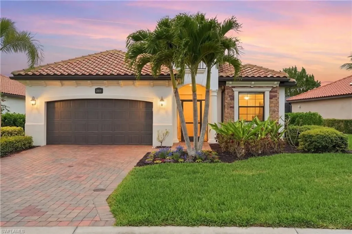 Property Slideshow image 1 of 50 | 28614 newtown ct, Bonita Springs, FL, 34135