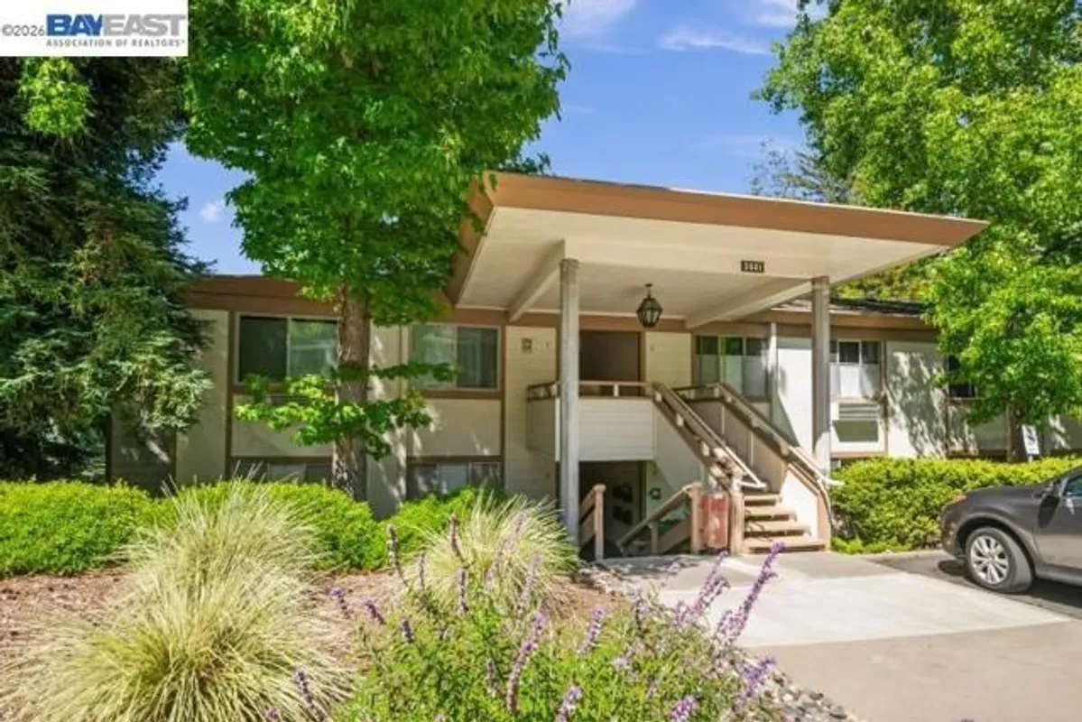 Property Slideshow image 1 of 6 | 3441 tice creek dr 4, Walnut Creek, CA, 94595