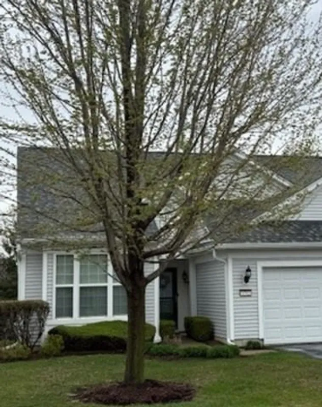 Property Slideshow image 1 of 11 | 1702 countryside dr, Shorewood, IL, 60404