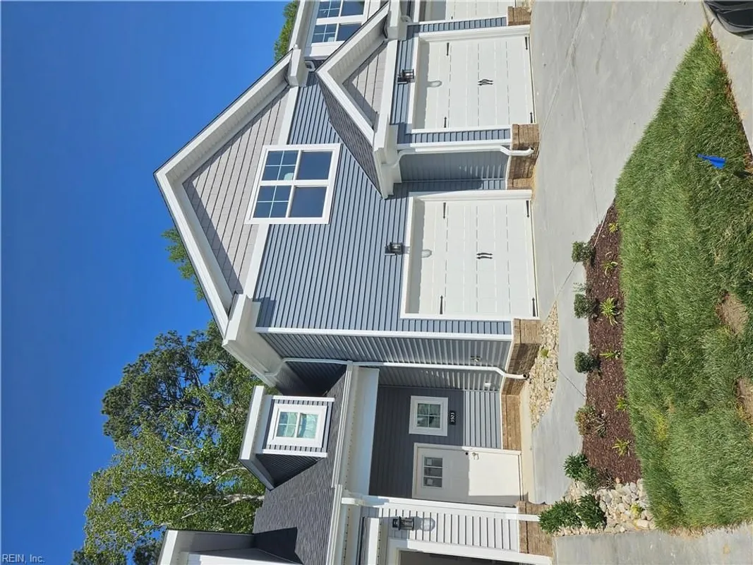 Property Slideshow image 1 of 2 | 3503 elaina way, Chesapeake, VA, 23321