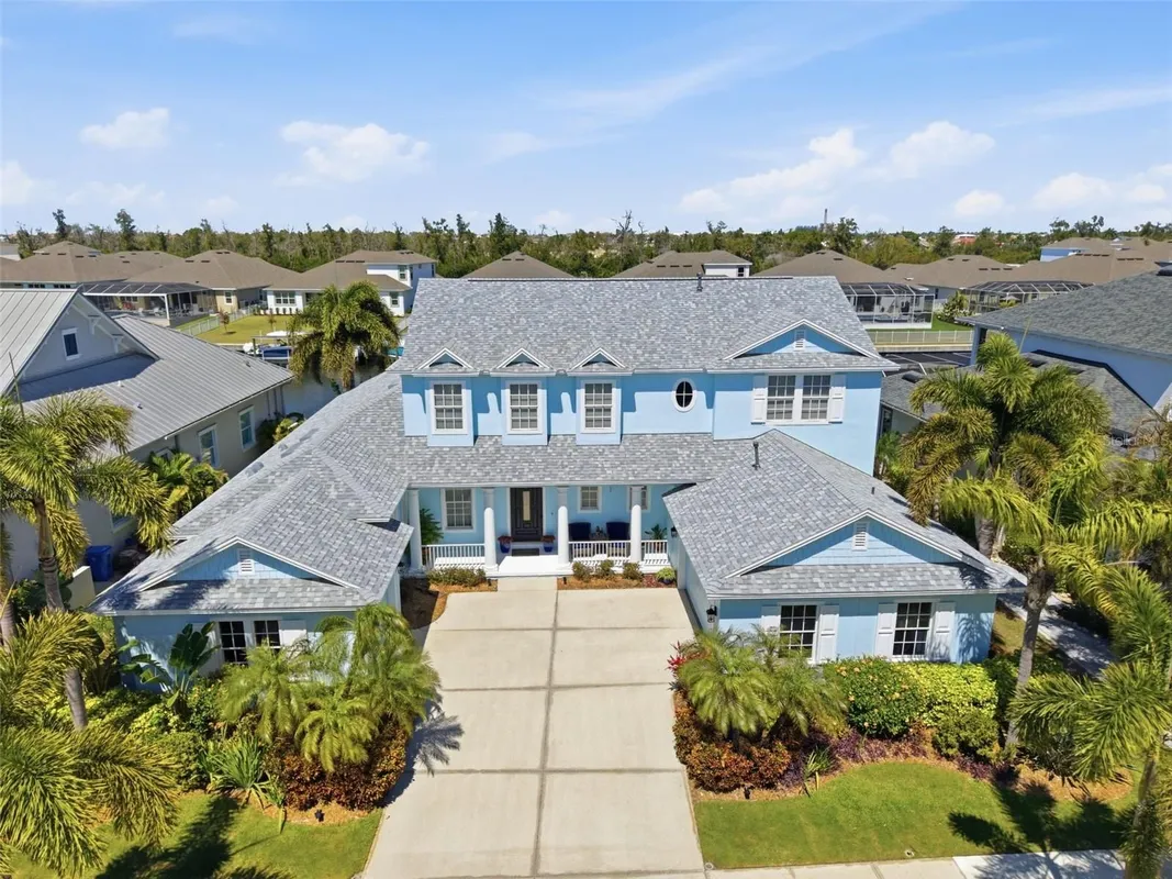 Property Slideshow image 1 of 92 | 715 islebay dr, Apollo Beach, FL, 33572