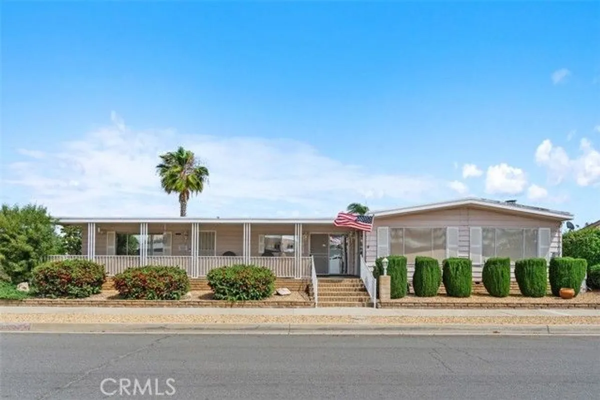 Property Slideshow image 1 of 39 | 2975 manzanita way, Hemet, CA, 92545