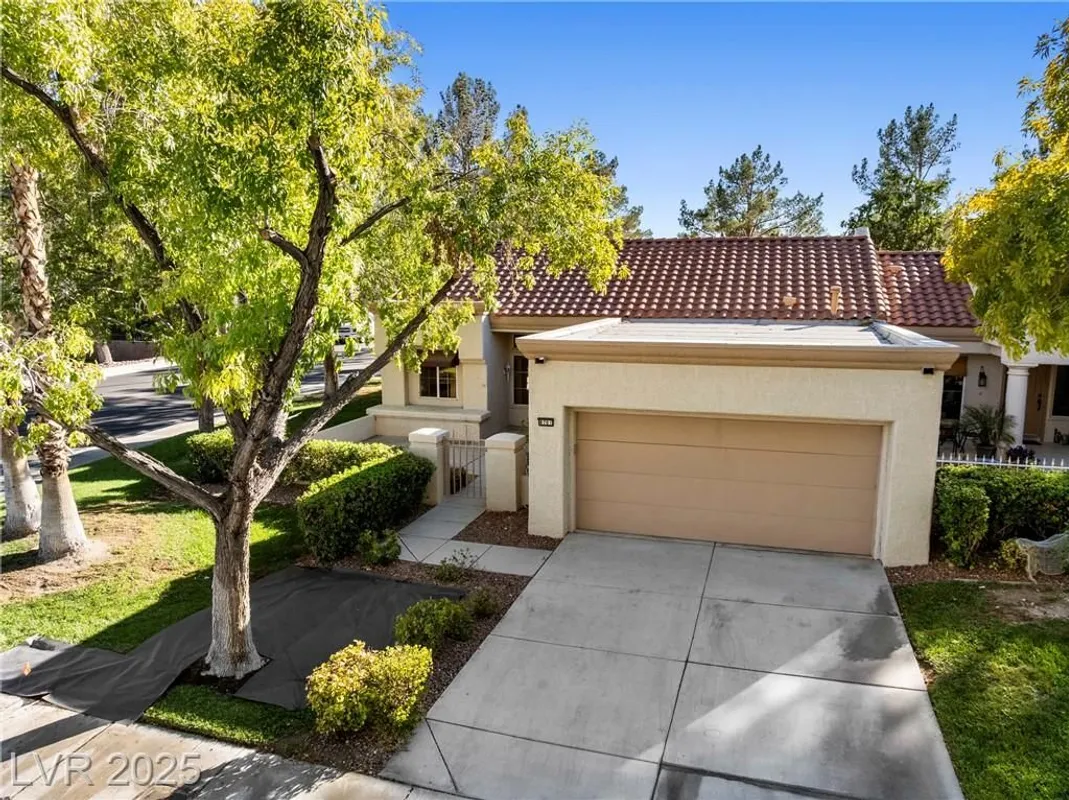 Property Slideshow image 1 of 44 | 8701 millsboro dr, Las Vegas, NV, 89134