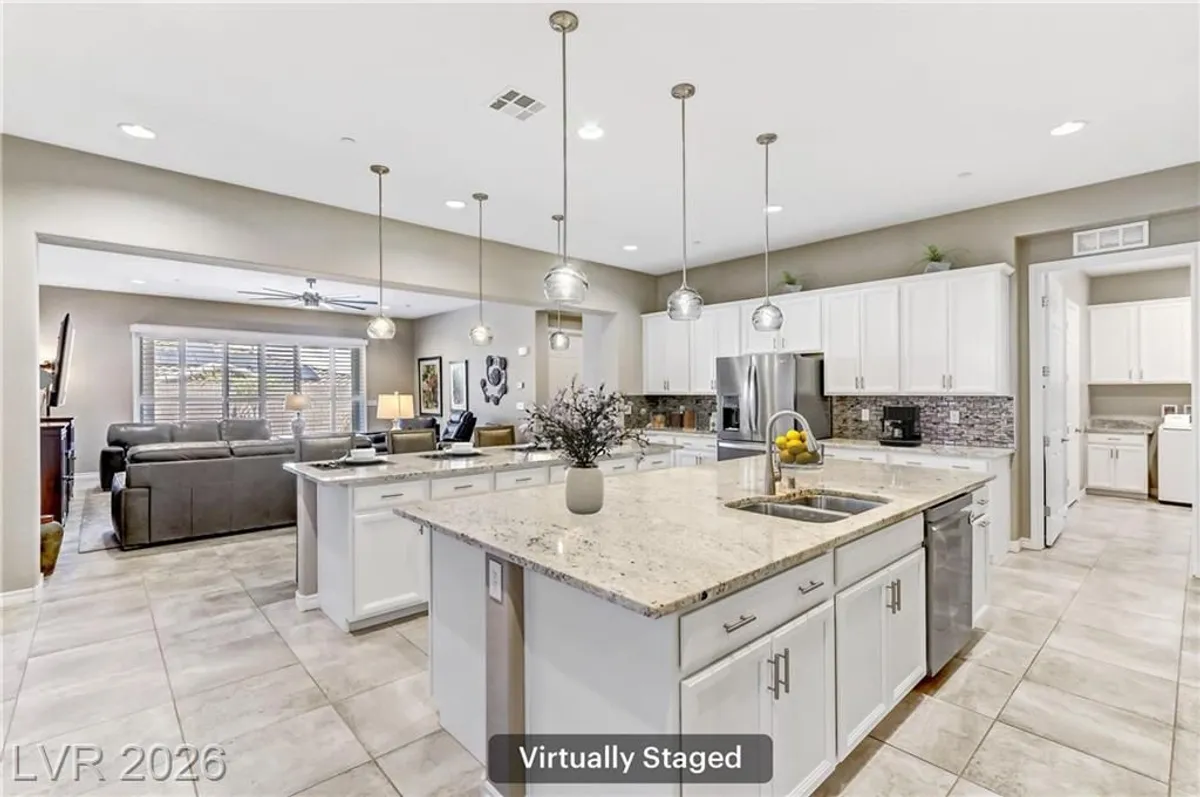 Property Slideshow image 1 of 45 | 480 heritage bridge ave, Henderson, NV, 89011