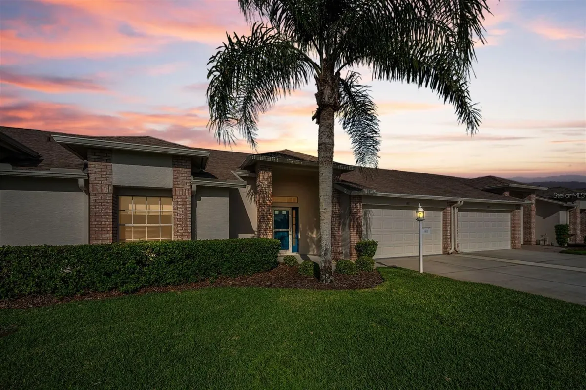 Property Slideshow image 1 of 100 | 1933 arbor knoll loop, Trinity, FL, 34655