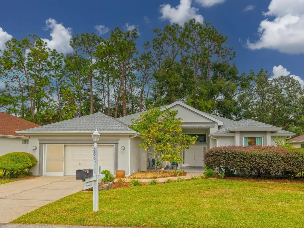 Property Slideshow image 1 of 43 | 6635 sw 113th pl, Ocala, FL, 34476