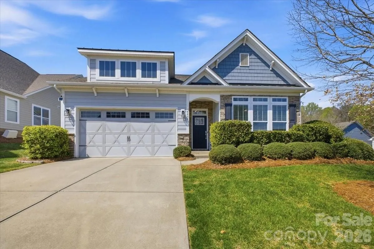 Property Slideshow image 1 of 46 | 4406 clos du val rd, Charlotte, NC, 28214
