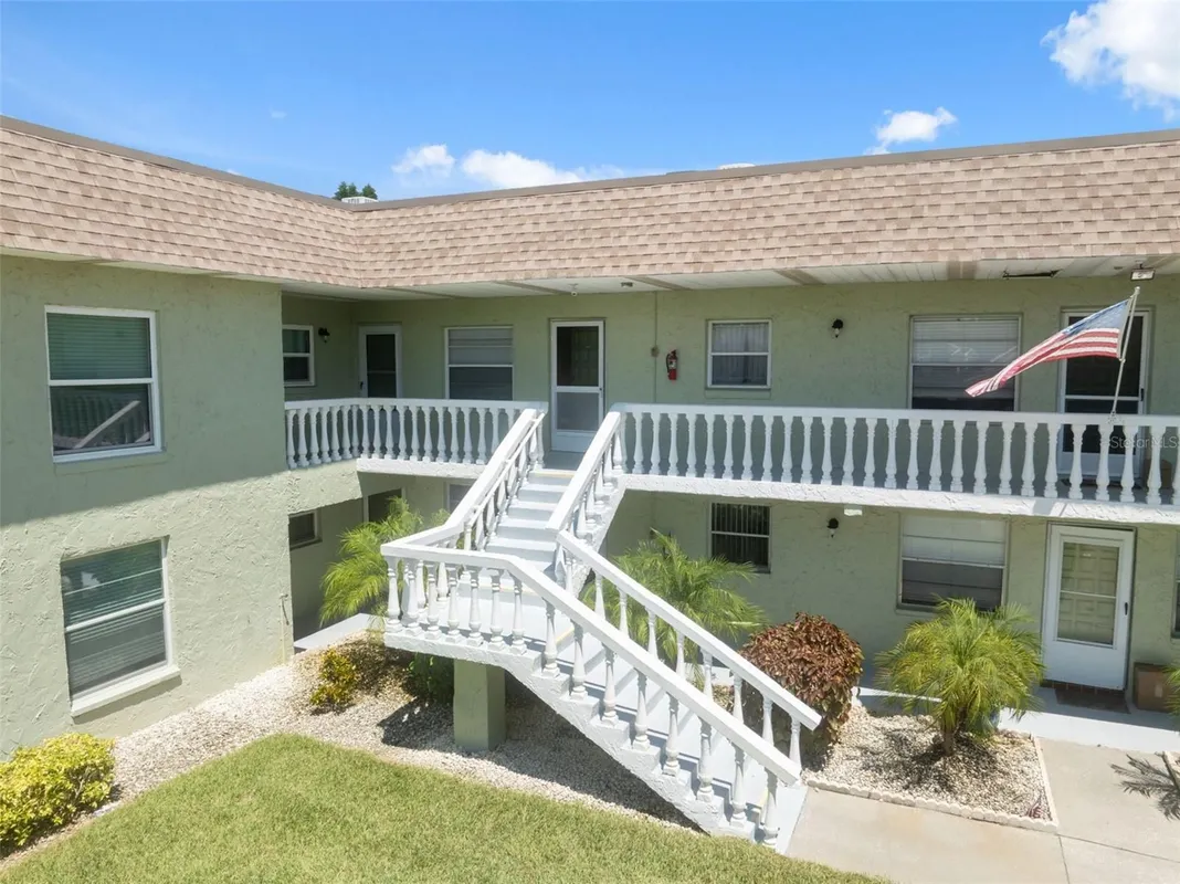 Property Slideshow image 1 of 38 | 1250 s pinellas ave 910, Tarpon Springs, FL, 34689