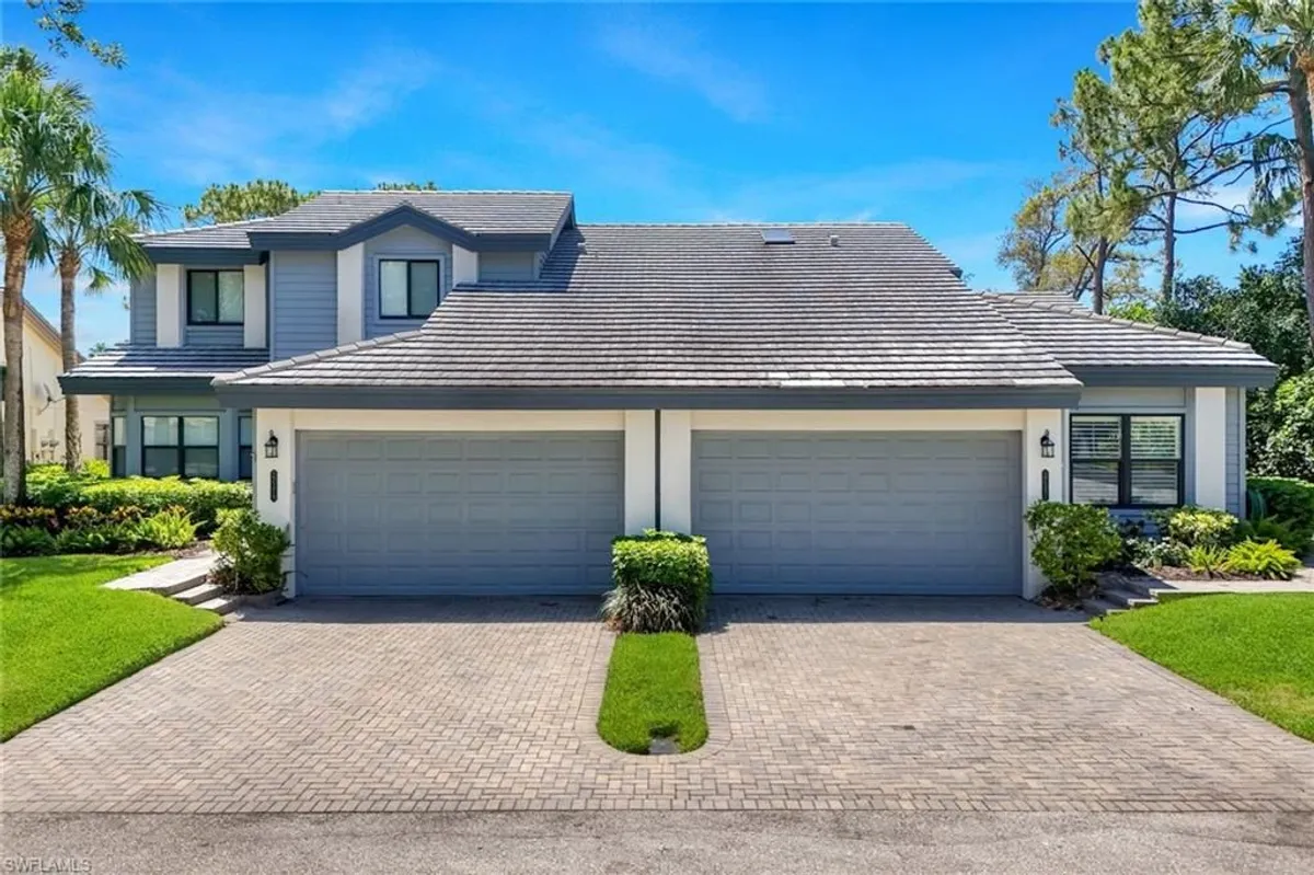 Property Slideshow image 1 of 29 | 27181 kindlewood ln, Bonita Springs, FL, 34134