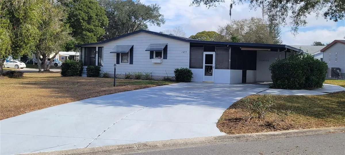 Property Slideshow image 1 of 35 | 1635 pinehurst dr, The Villages, FL, 32159