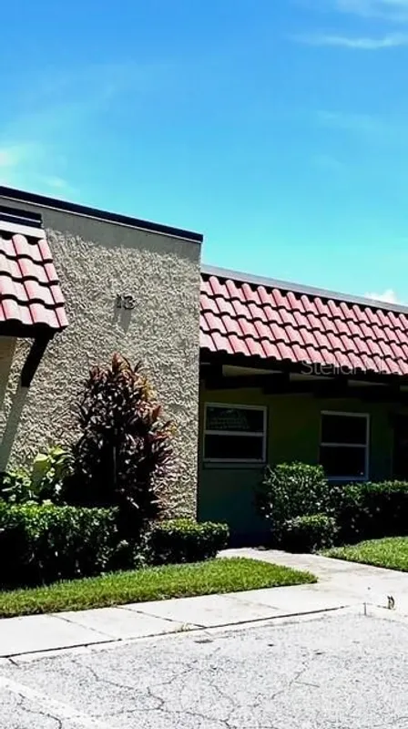 Property Slideshow image 1 of 28 | 1701 pinehurst rd 13c, Dunedin, FL, 34698