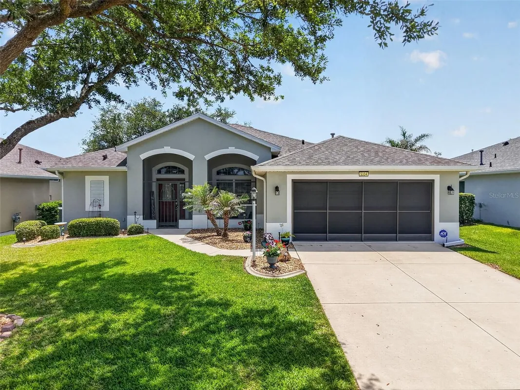 Property Slideshow image 1 of 34 | 5334 pond crossing pl, Leesburg, FL, 34748