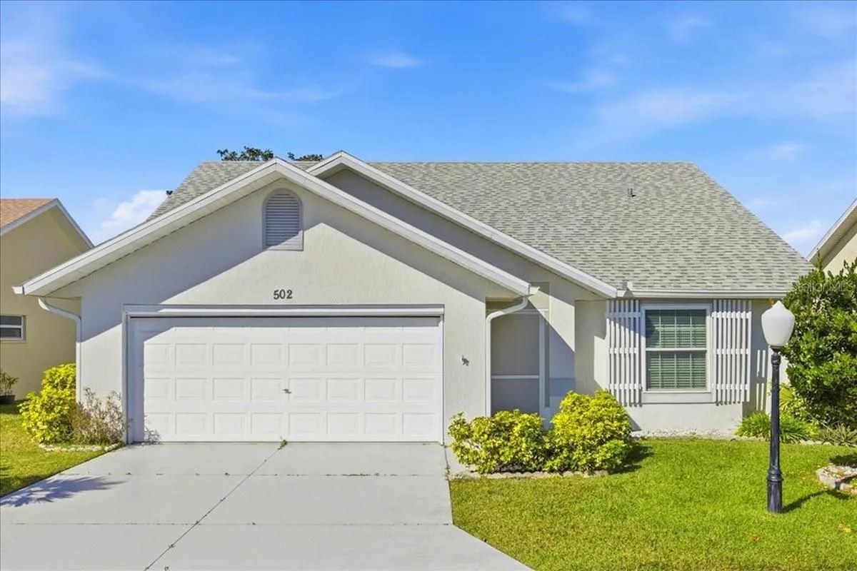 Property Slideshow image 1 of 46 | 502 eastlake dr, Haines City, FL, 33844