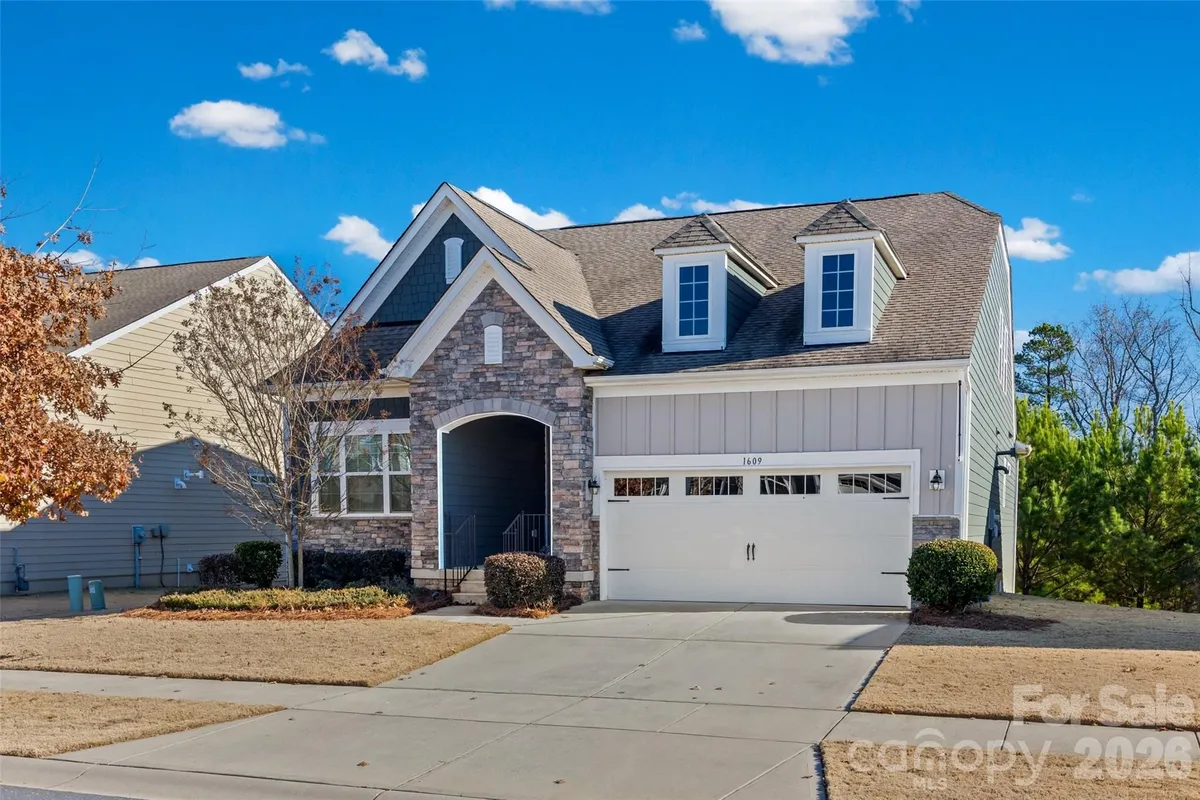 Property Slideshow image 1 of 28 | 1609 tranquility blvd, Lancaster, SC, 29720