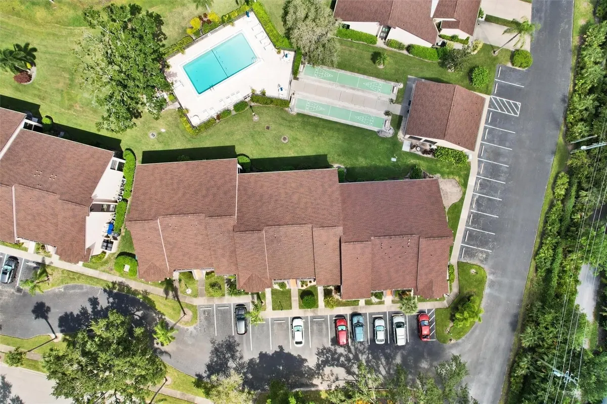 Property Slideshow image 1 of 27 | 6221 timber lake dr unit c10, Sarasota, FL, 34243