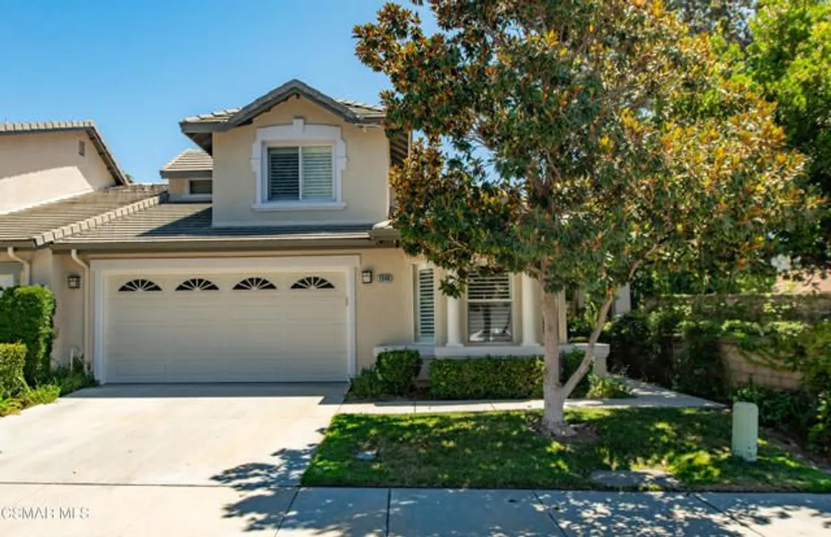 Property Slideshow image 1 of 44 | 2040 freesia ave, Simi Valley, CA, 93063