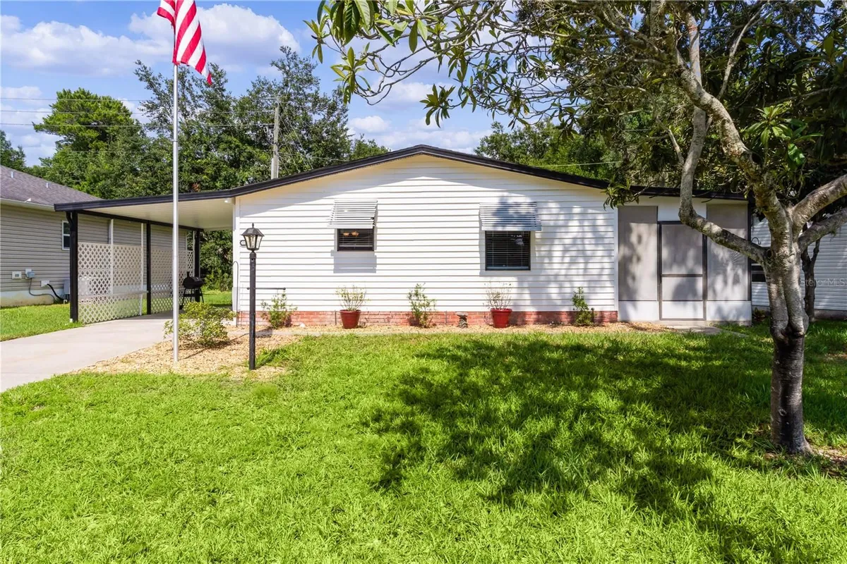 Property Slideshow image 1 of 5 | 1709 e schwartz blvd, The Villages, FL, 32159