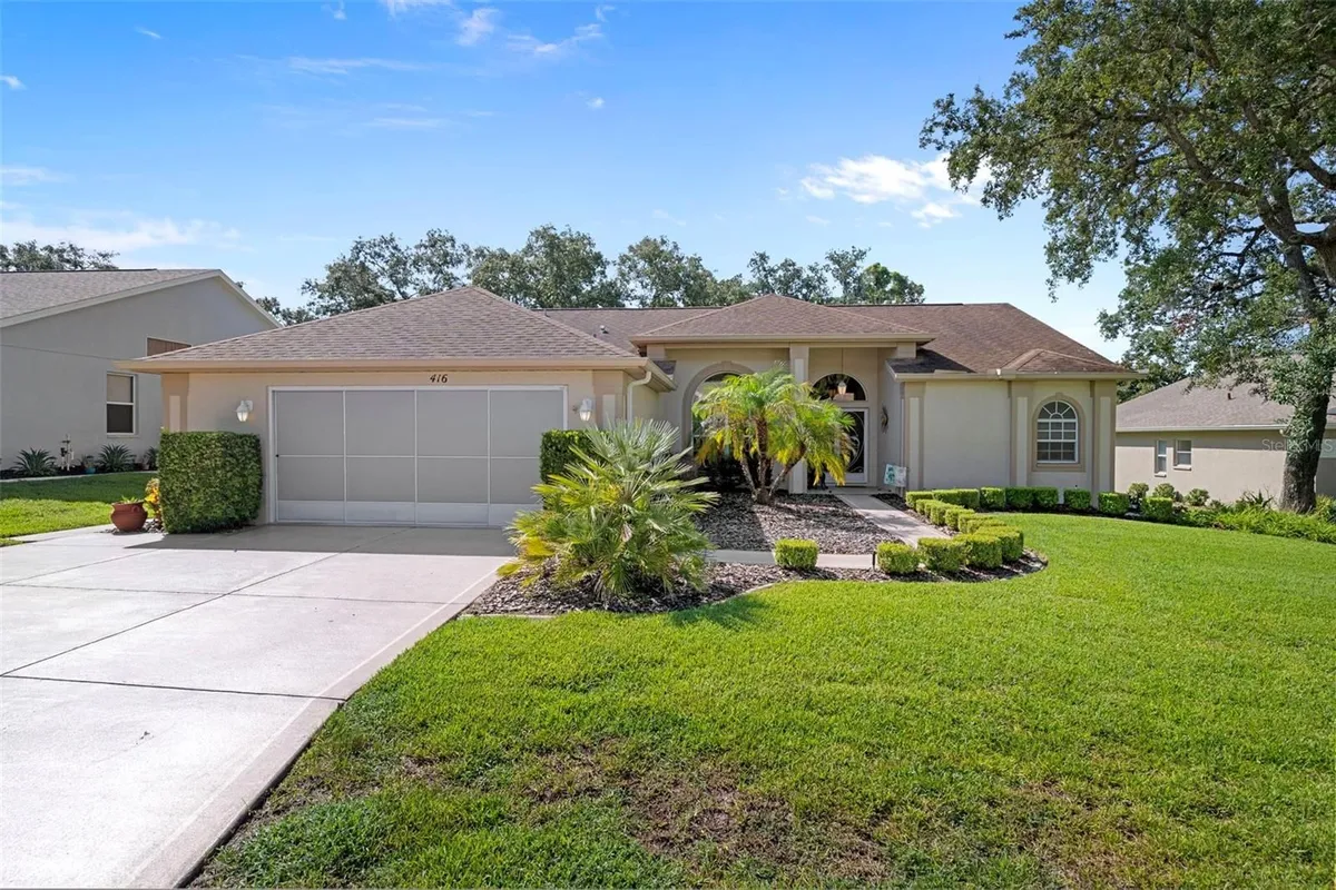 Property Slideshow image 1 of 52 | 416 mistwood ct, Spring Hill, FL, 34609
