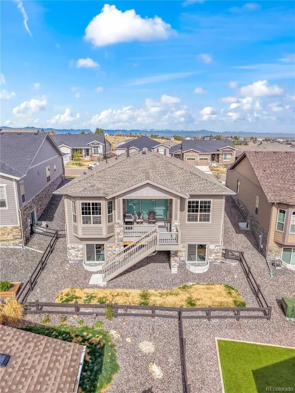 Property Slideshow image 1 of 40 | 21996 e allenspark pl, Aurora, CO, 80016