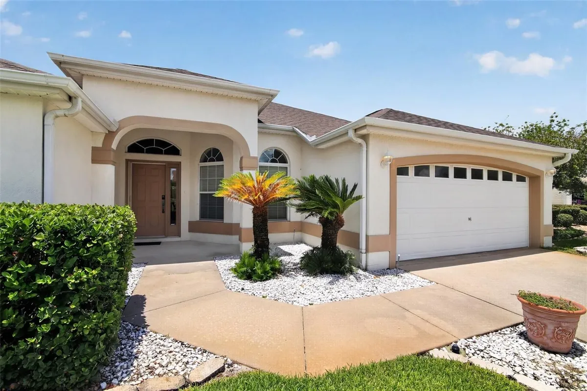 Property Slideshow image 1 of 30 | 17336 se 80th turnbull ct, The Villages, FL, 32162